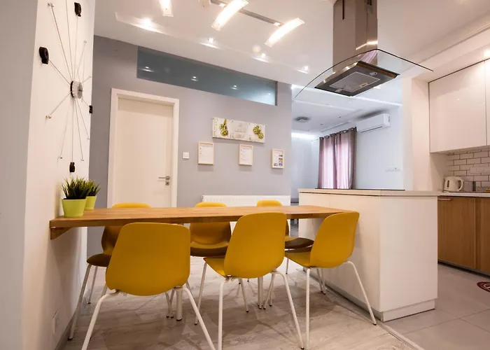Modern Downtown Retreat At Akácfa 36 Appartamento *