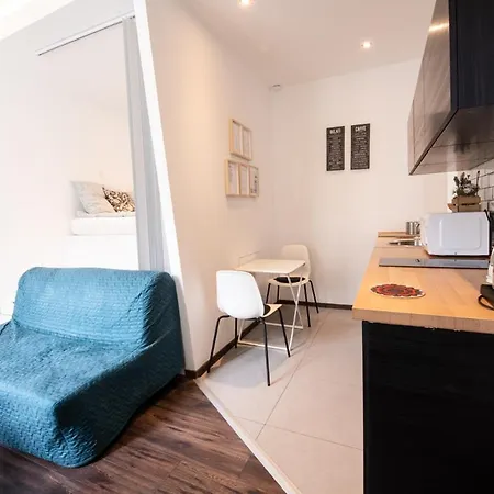 Modern Downtown Retreat At Akacfa 36